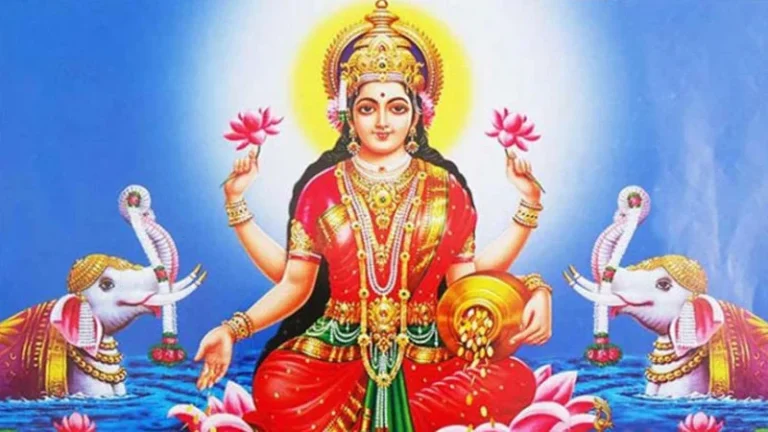 সনাতন ধর্মাবলম্বীদের লক্ষ্মীপূজা আজ