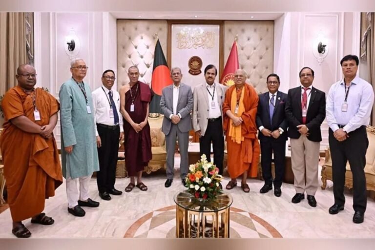 হিন্দু, বৌদ্ধ, খ্রিষ্টানসহ ক্ষুদ্র নৃগোষ্ঠীর অধিকার নিশ্চিতে জাতীয় কমিটি গঠনের পরামর্শ রাষ্ট্রপতির